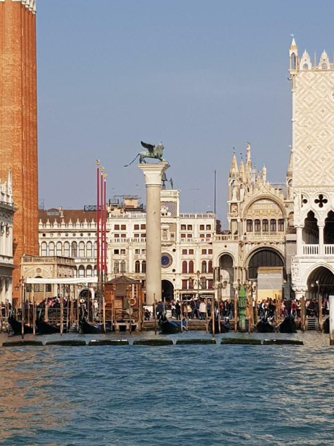 Venice Bnb Hotel Mestre Exterior photo